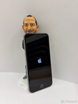 iPhone 6s Space Gray - 64 GB - 2