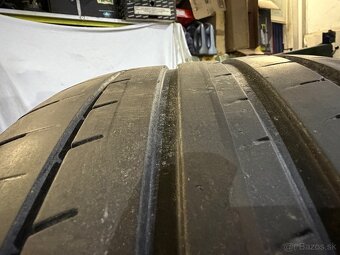 Letné pneu 255/45 R20 jazdené - 2