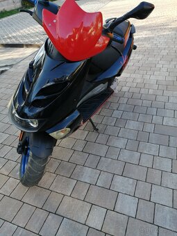 APRILIA SR 50 - 2