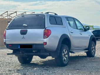 Mitsubishi L200 2.5 DI-D Double Cab Super Select - 2