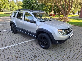 Dacia Duster 1.6i 4x4 - 2