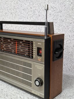 Cccp Rádio Selena B 215 》 VKV 88-108 MHz USSR
KÚP TERAZ - 2