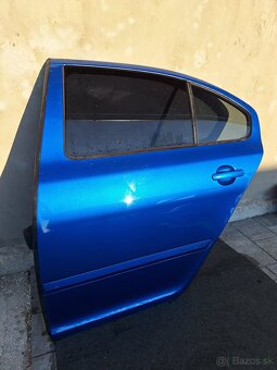 Predám dvere octavia rs blue - 2