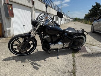Kawasaki VN 900 - 2