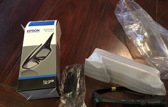 EPSON EH-TW9200W Bezdrôtový Full HD-2D3D projektor - 2