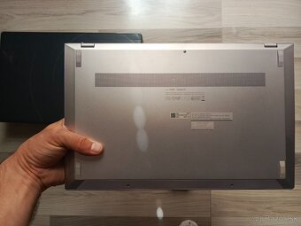 Asus Zenbook 14 LCD FHD I5 8GB/512GB,W11,top stav ako NOVY - 2