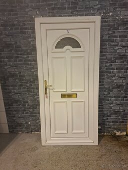Plastove dvere č.86.  93.5x200cm.P - 2