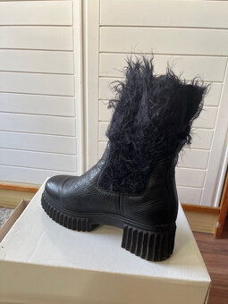 kožené čižmy baťa - 2