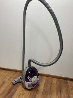 Vysávač - 2