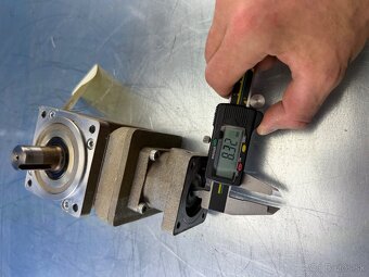 Predam planetovu prevodovku k servomotoru 1:3 - 2