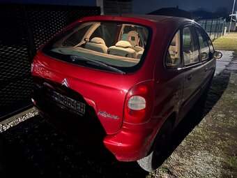 Citroen Xsara Picasso 2,0 HDI - 2