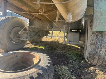 Predam napravu 8300l fekalu - 2