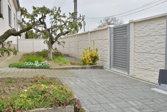 BETÓNOVÉ PLOTY NA KĽÚČ - 2