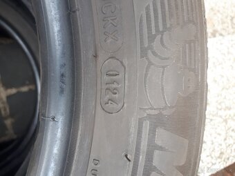 2xletne pneu michelin 205/56 r16 - 2