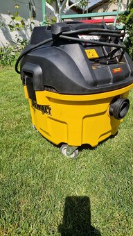 Predám vysávač Dewalt DW901L - rezervovaný - 2