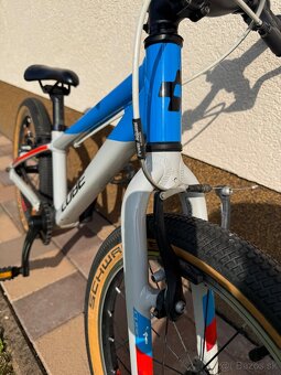 CUBE ACID 180 SL - 2