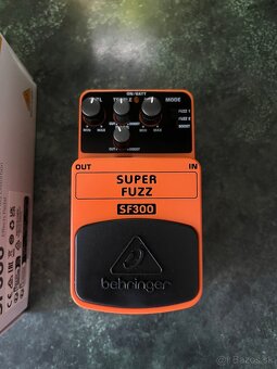 Behringer Super Fuzz 300 ( SF300 ) - 2