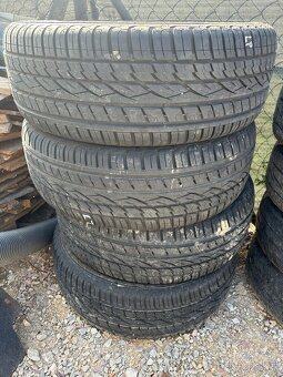 Continental 255/60r18 - 2