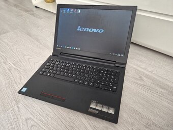 Lenovo IdeaPad V110 15,6" i3 8gb ram ddr4 1tb hdd 150 € - 2