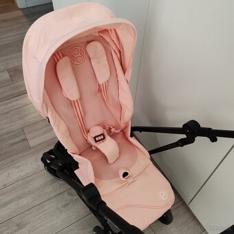 Cybex Eezy Twist S 2+ otocny - 2