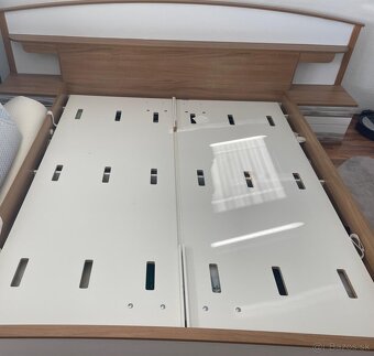 Manželská posteľ 180x200 - 2