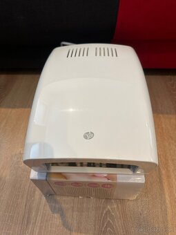 UV lampa na gélové nechty - 2