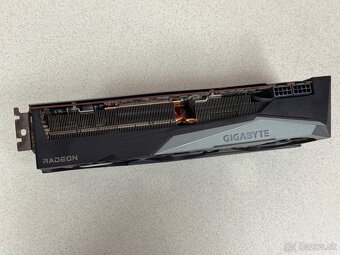 🎮Predám grafickú kartu GIGABYTE Radeon RX 6800 XT Phantom - 2