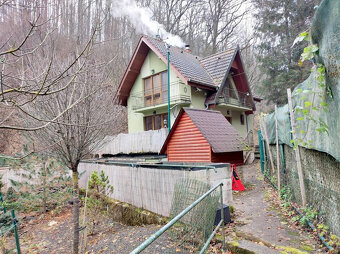 Murovaná chata v rekreačnej oblasti , Moravany nad Váhom - V - 2