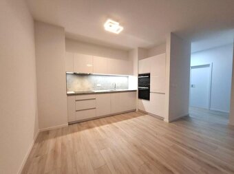 NOVOSTAVBA, 2 IZBOVÝ BYT 62 M2, LODŽIA, KARPATSKÁ, POPRAD - 2