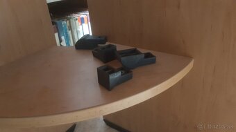 Rohový oblúkový stôl - 2