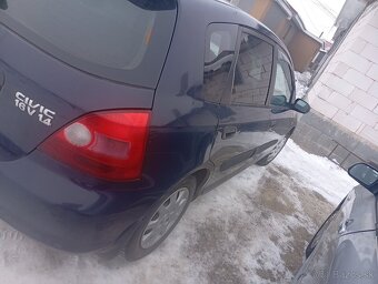 Predám hondu civik Roč 2001 - 2