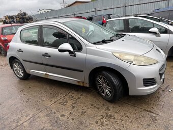 PEUGEOT 207 r. 2009 - 2