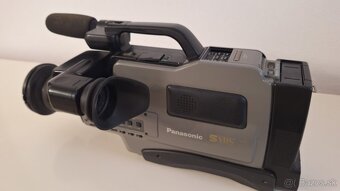 Kamera S-VHS Panasonic - 2