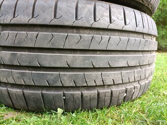 2ks letné 225/35R19 - 2