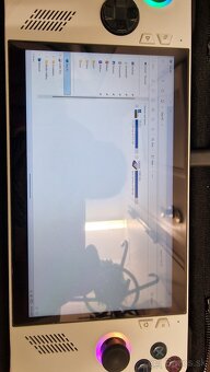 Asus Rog Ally Z1 Extreme - 2