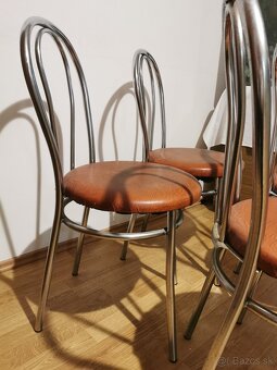 Stolička jedálenská - 2