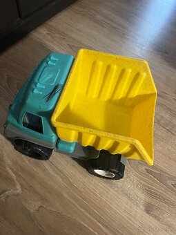 Auto - 2