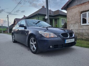 BMW E60 525d manuál - 2