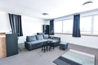 Pinky real – prenájom 3 izb firemný Apartmán Trnava - 2