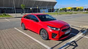 KIA Pro_cee’d Combi 150kw Manuál - 2