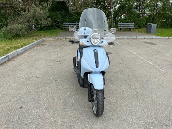 Piaggio Beverly 500 - 2