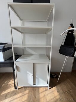 Kancelársky nábytok Ikea - 2