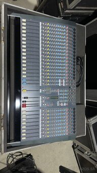 Allen & Heath PA28 s caseom - 2