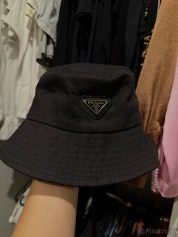 Klobúk prada - 2