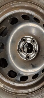 Predám zimný set Skoda Scala 16"-5x100+205/55r16 Nokian - 2