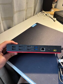 Dokovacia stanica Lenovo Think-Pad - 2