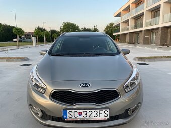 KIA Ceed 1.6 GDI LX Silver - 2