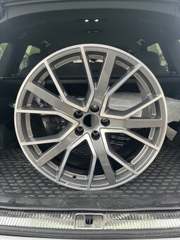 Elektróny originál AudiSport r20 - 2