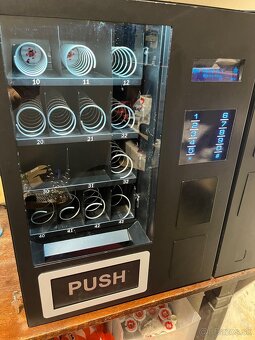 Predam Predajný automat Vendo Sanden uno cool plus - 2