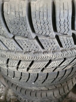 225/45 R17 zimné ako nové 8mmm - 2